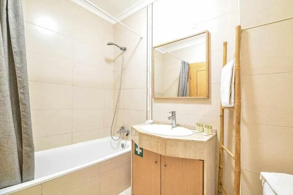 Apartamento Contemporaneo A 3 Minutos Da Praia Portimao 0*,  Portugal